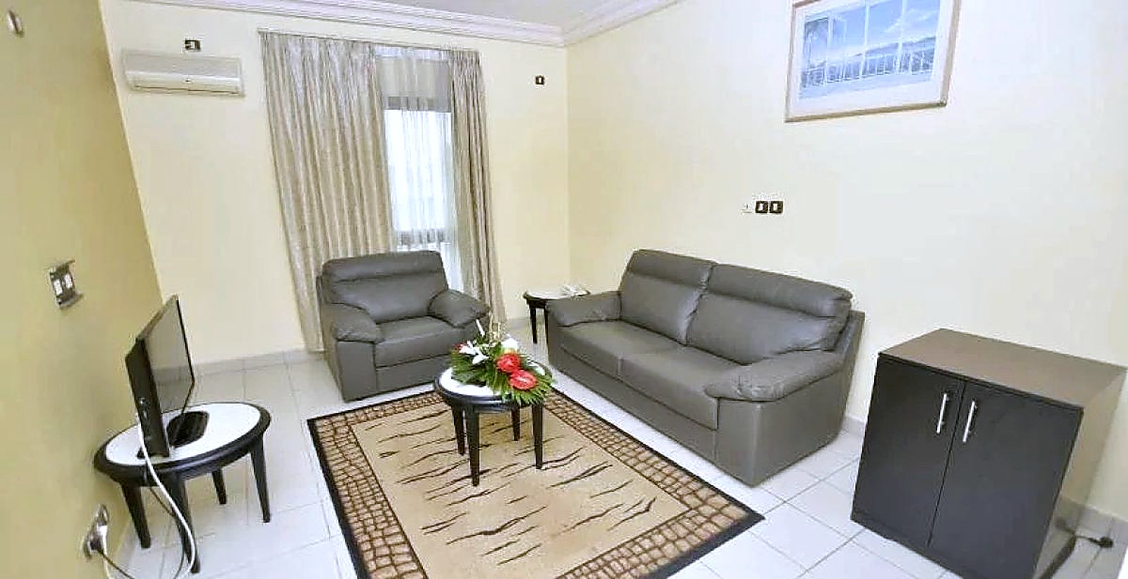 Suite — Hôtel Maképé Palace